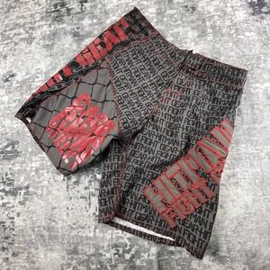 Hitman Fighting Gear Mens 32 MMA Shorts Grey Red All Over Print Chains Boxing